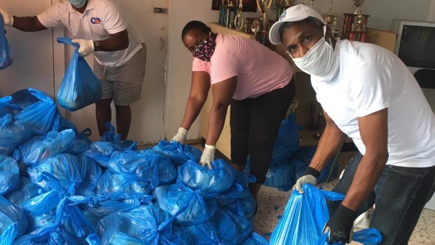 Huellas del Siglo realiza donación en su comunidad por motivo del coronavirus