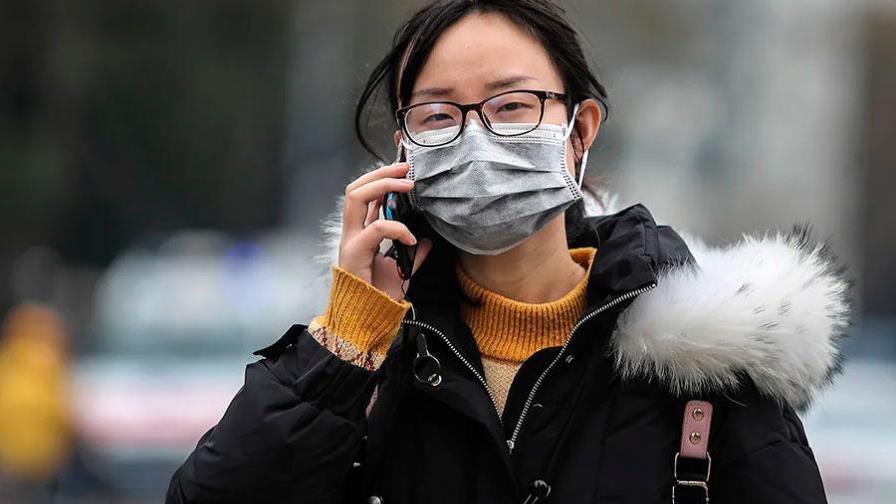 Ya son 80 muertos y 2.744 infectados por el nuevo coronavirus en China Ya son 80 muertos y 2.744 infectados por el nuevo coronavirus en China