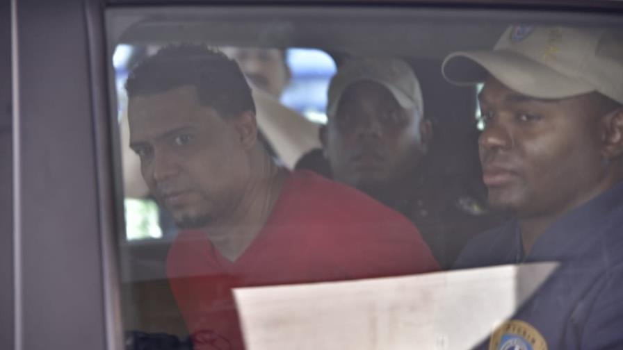 Aplazan conocimiento de coerción a los imputados por muerte del coronel en Baní Aplazan conocimiento de coerción a los imputados por muerte del coronel en Baní