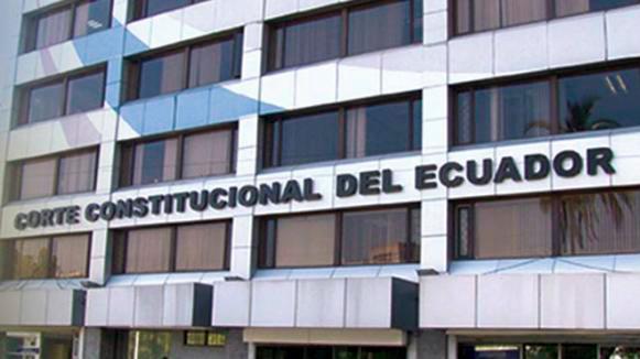 Ecuador: Corte Constitucional falla a favor de despenalizar el aborto