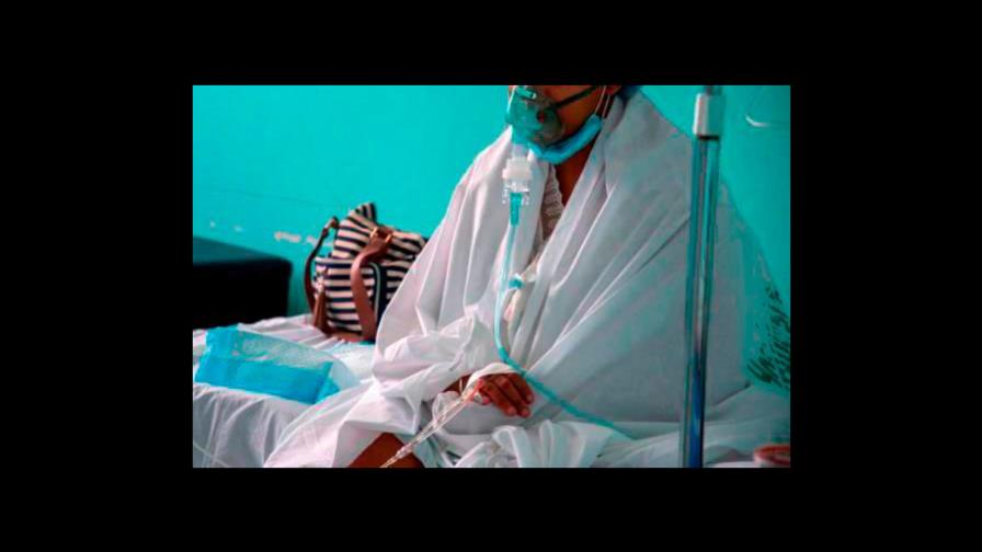 Más del 70 % de camas habilitadas para COVID-19 están disponible, según SNS