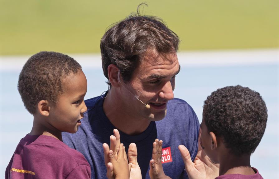 Fundación de Federer dona un millón de dólares para niños África