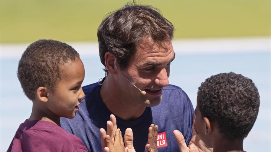 Fundación de Federer dona un millón de dólares para niños África