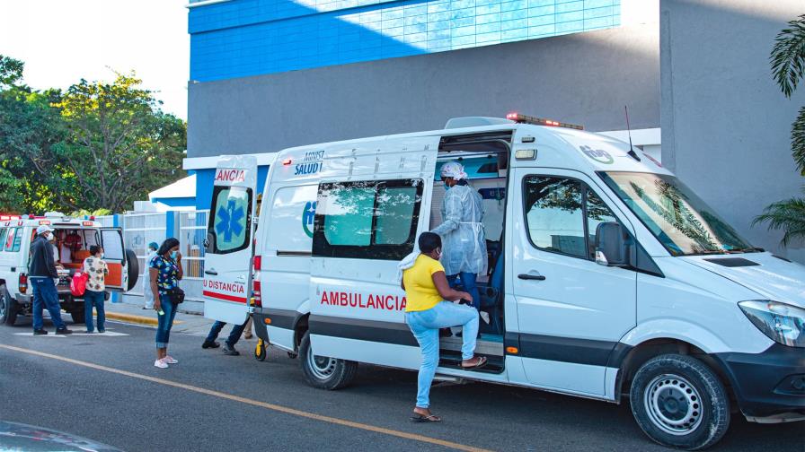 Ocupación hospitalaria por COVID-19 aumenta a pocos días de la Navidad
Abinader afirma tomará medidas que disponga  la OMS