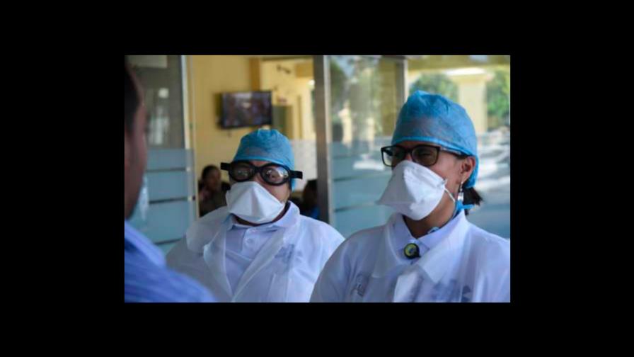 En 25 días de coronavirus enferman 392 personas y causa 10 muertes en República Dominicana En 25 días de coronavirus enferman 392 personas y causa 10 muertes en República Dominicana