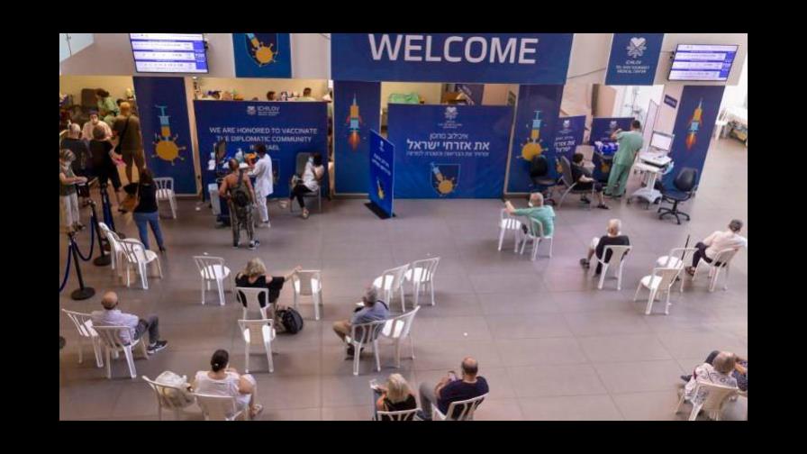 Israel, el primer país en cerrar fronteras ante la variante ómicron