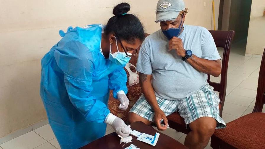 Realizan pruebas masivas para detectar el COVID-19 en Puerto Plata