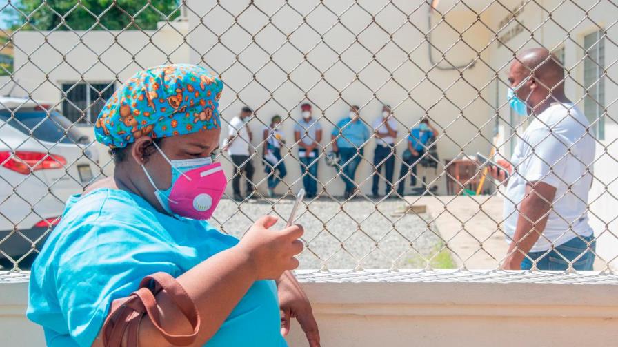 Unphu pide extremar medidas para detener contagios y muertes por COVID-19