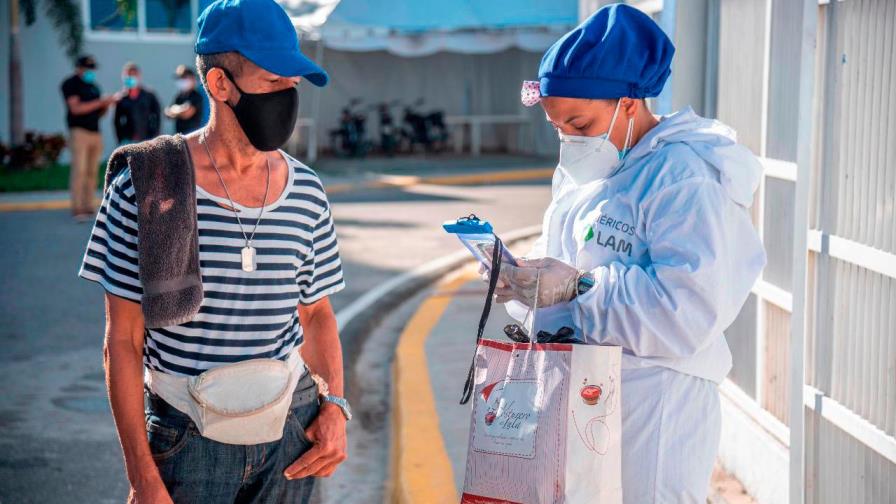 Se registran 336 casos y tres muertes por el  coronavirus en el país 