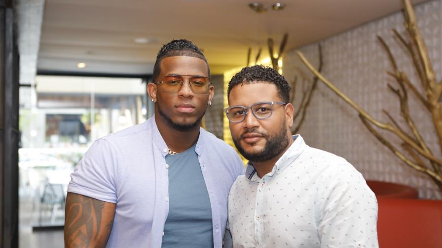 Crazy Desing llega a un acuerdo; queda libre para la difusión de su música y contrataciones de trabajo Crazy Desing llega a un acuerdo; queda libre para la difusión de su música y contrataciones de trabajo