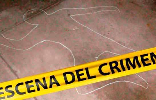Hombre asesina a su expareja y se suicida en Santiago