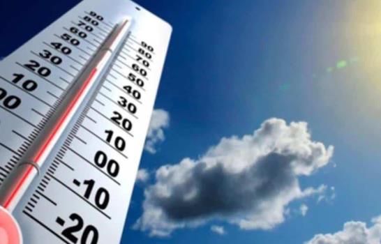 Polvo del Sahara incidirá hasta el martes con temperaturas muy calurosas de hasta 35 °C