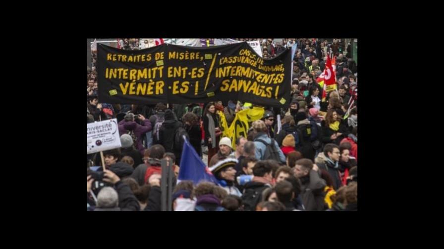 Los sindicatos acusan a Macron de querer desacreditar las protestas Los sindicatos acusan a Macron de querer desacreditar las protestas