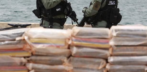 Apresan a cuatro dominicanos con 90 kilos de cocaína en costa de Puerto Rico