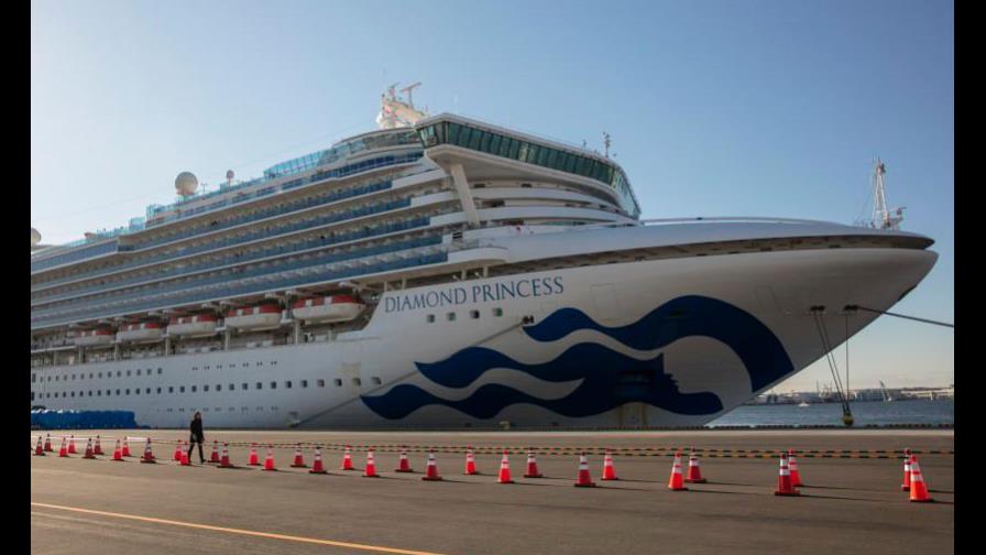 Cuarenta estadounidenses dieron positivo por coronavirus en crucero en Japón
