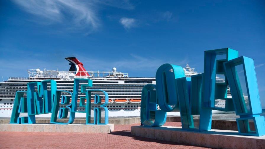 Vacacionistas dominicanos mantienen viva industria hotelera de Puerto Plata 