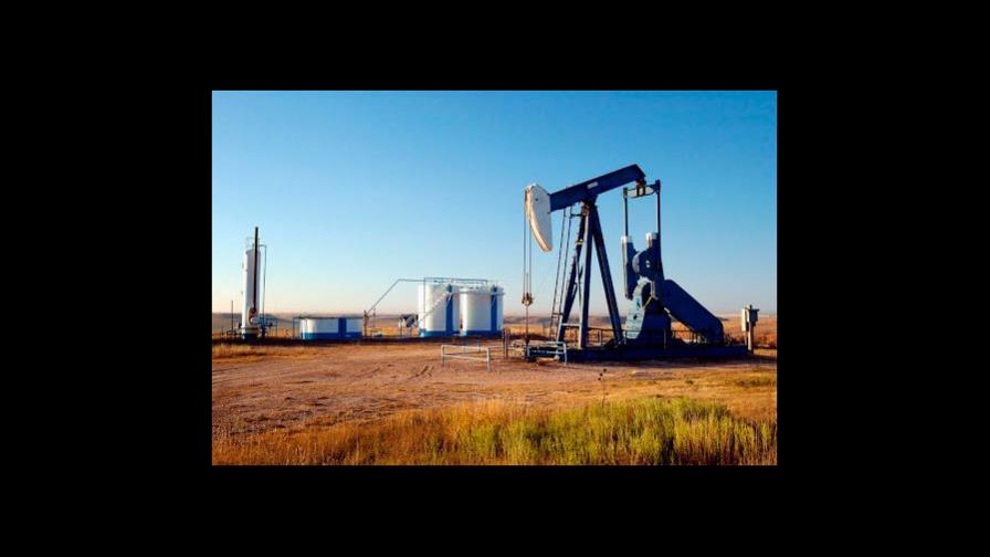 El petróleo de Texas abre al alza y el precio del barril se cotiza a 73.79 dólares