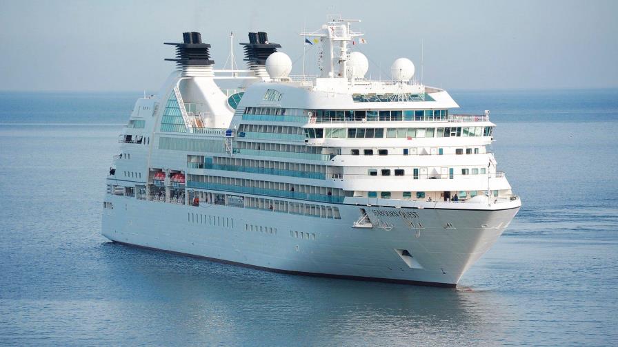 Hombre se declara culpable de matar a su esposa en un crucero