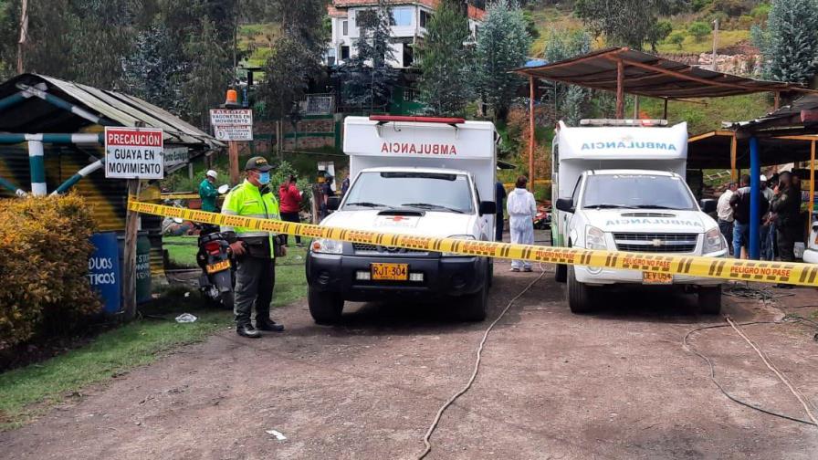 Sube a 12 la cifra de mineros muertos en la explosión de socavón en Colombia