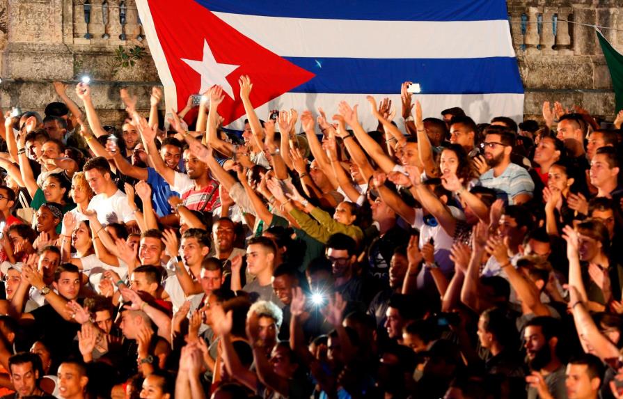 Las controvertidas y nuevas leyes para el trabajo privado en Cuba