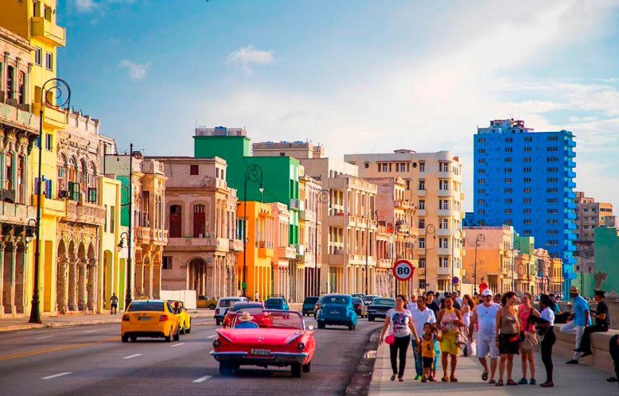 Cuba encuentra los turistas en casa en tiempos de crisis