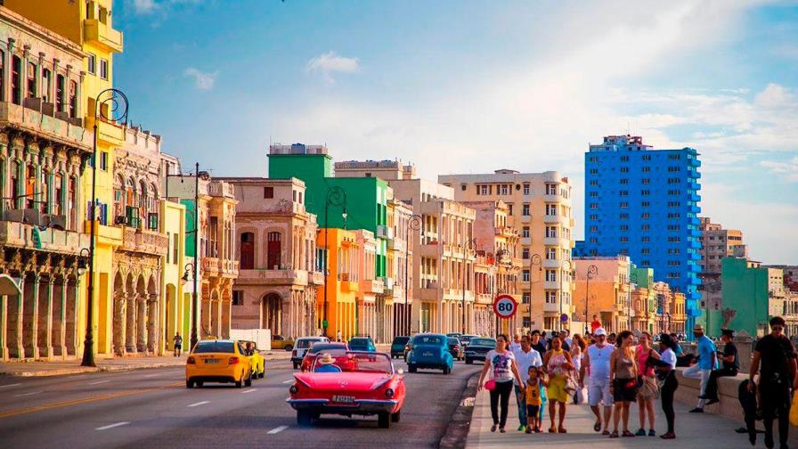 Cuba encuentra los turistas en casa en tiempos de crisis
