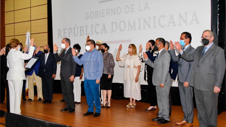 Ministerio de Cultura presenta a los nuevos miembros del Consejo Nacional de Cultura Ministerio de Cultura presenta a los nuevos miembros del Consejo Nacional de Cultura
