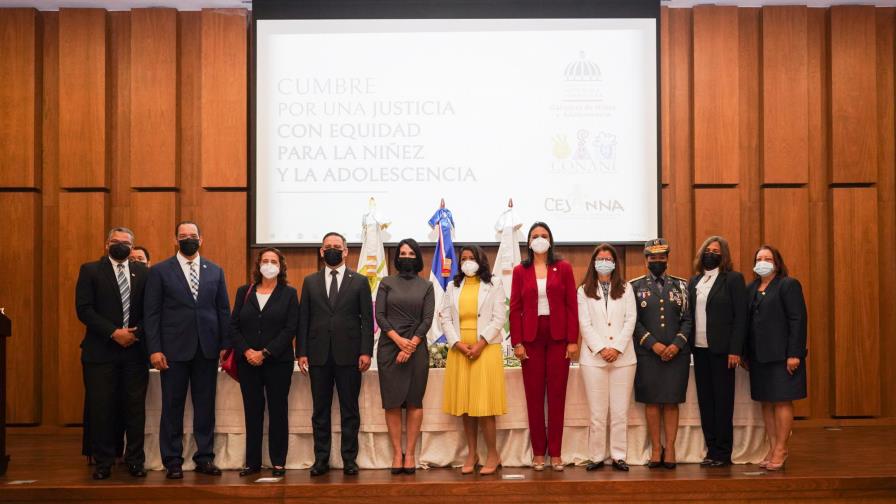 Realizan cumbre por justicia con equidad para la niñez y la adolescencia Realizan cumbre por justicia con equidad para la niñez y la adolescencia