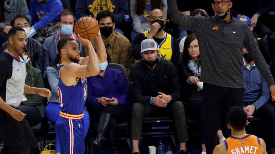 Curry es ya el rey de los triples en la historia de la NBA
