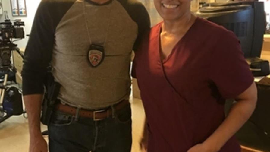 Más de 11 millones de personas han visto Big Dogs, serie en la que actúan Manny Pérez y Celinés Toribio Más de 11 millones de personas han visto Big Dogs, serie en la que actúan Manny Pérez y Celinés Toribio