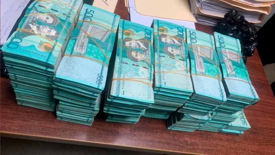 PN recupera más de RD$3 millones de dinero sustraído a camión de envío de valores