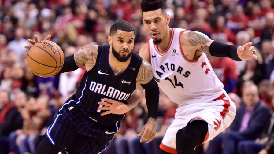 Triple de Augustin hunde a Raptors, Orlando toma ventaja
