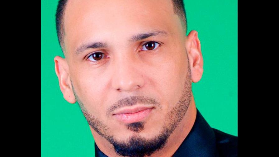 D’john estrena su segundo álbum musical y promueve canción