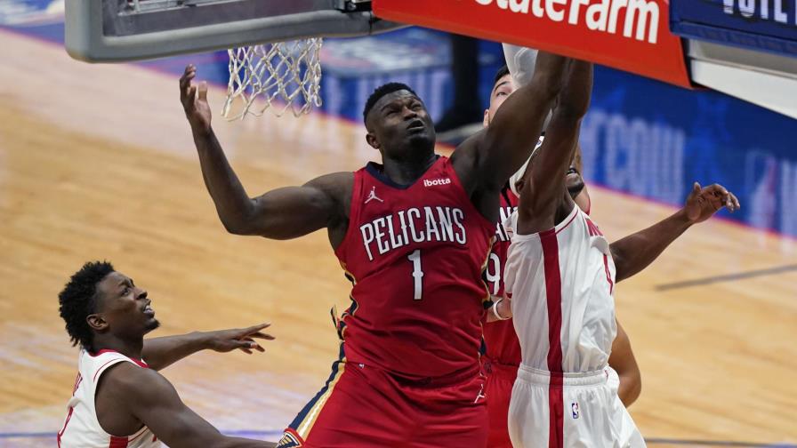Hart soporta dolor y ayuda a que Pelicans venzan a Rockets