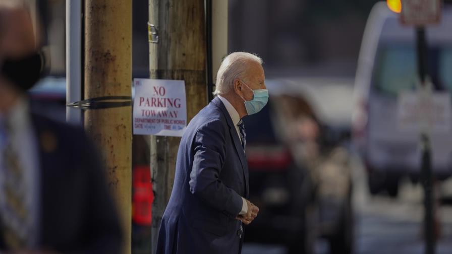 Biden habla con líderes de Gran Bretaña, Francia y Alemania