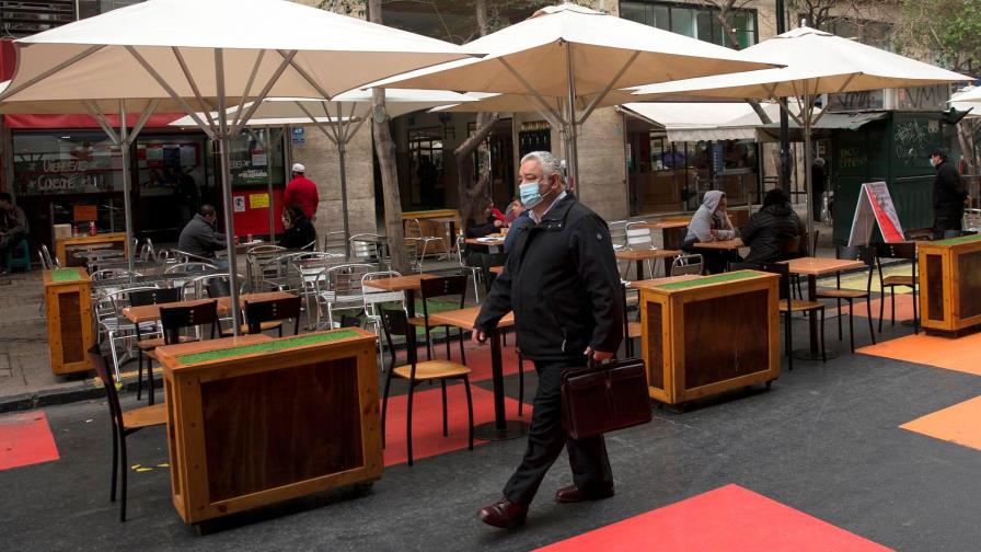 Finaliza el toque de queda en Chile después de un año y medio