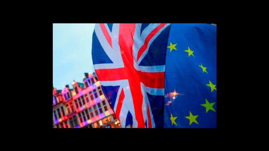 CE convocará reunión para que Londres aclare implementación de pacto Brexit
