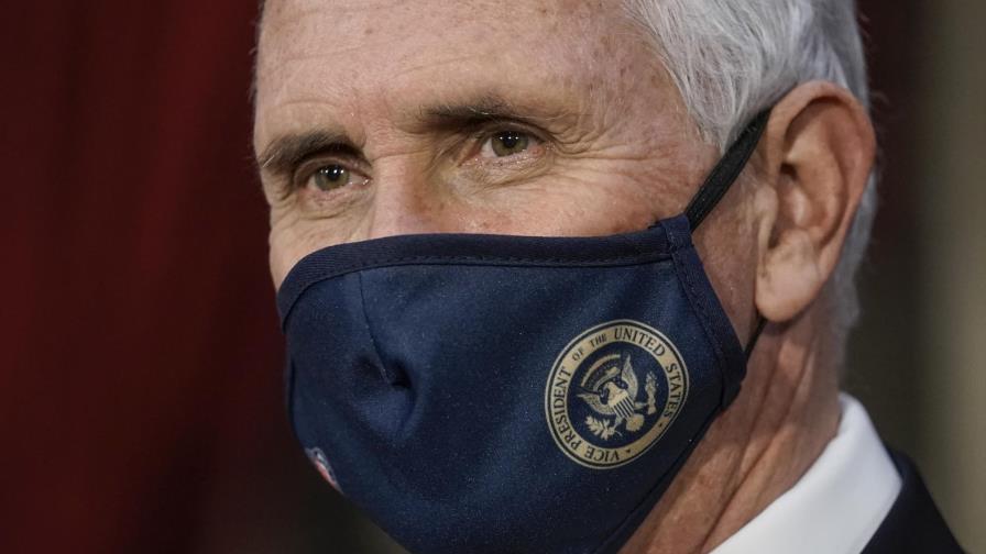 El fiel soldado Pence atrapado entre Trump y la Constitución
