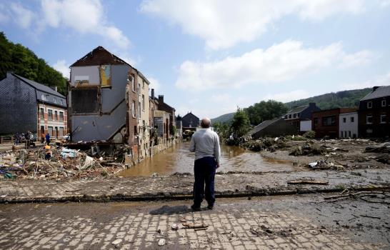 Un verano de clima extremo golpea a lugares más ricos