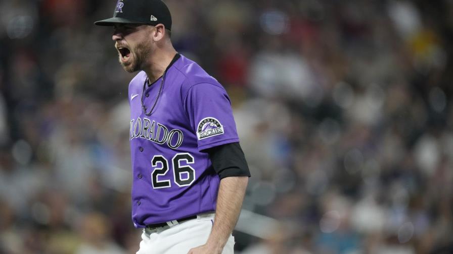 Gomber brilla en el montículo y Rockies vencen 3-2 a Padres Gomber brilla en el montículo y Rockies vencen 3-2 a Padres