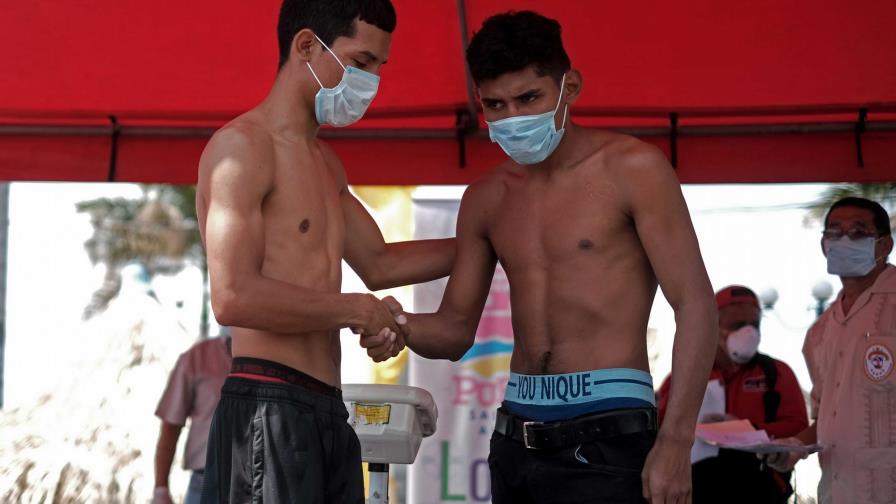 Piden reconsiderar transmisión de boxeo en Nicaragua por COVID-19
