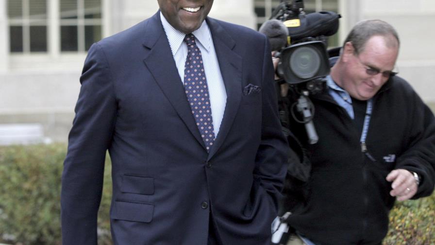 Fallecó Vernon Jordan, activista y asesor de Clinton
