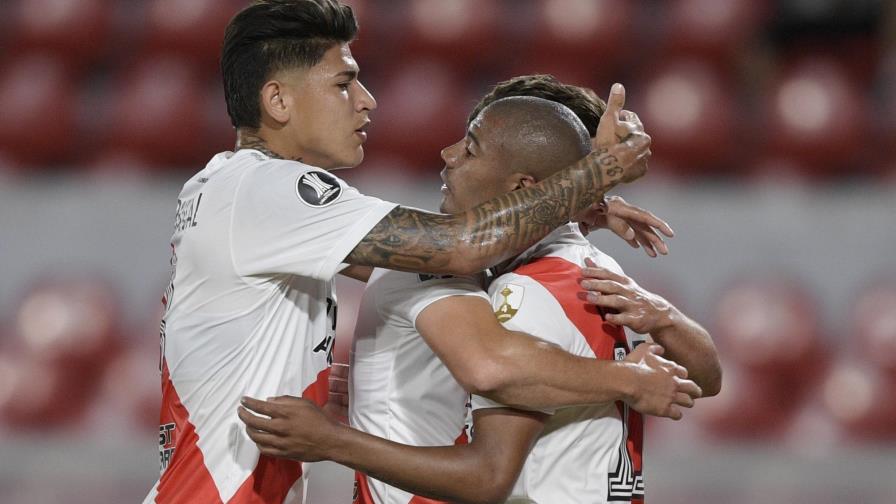 Libertadores: Flamengo eliminado; River y Santos a cuartos