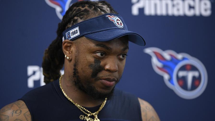 Derrick Henry firma a largo plazo con los Titans