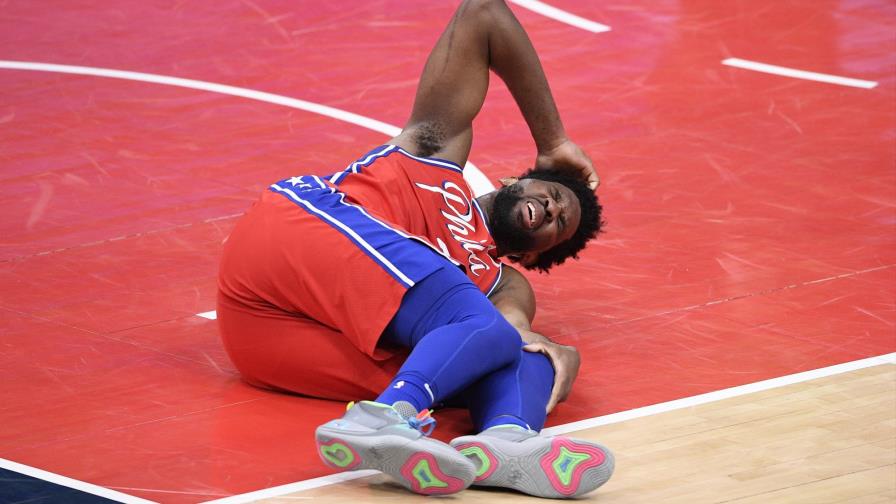 Embiid se lesiona y abandona partido: 76ers ganan