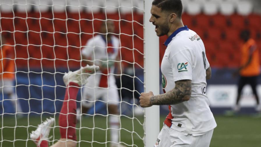 Con tripleta de Icardi, el PSG avanza a semis de copa
