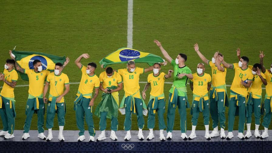 Brasil vence a España y repite como campeón del fútbol olímpico
