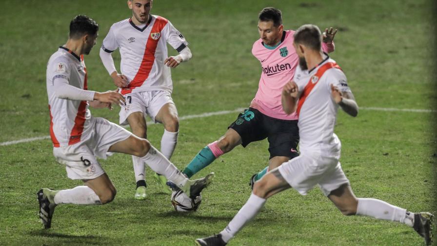 Messi regresa y anota en el triunfo ante el Rayo Vallecano