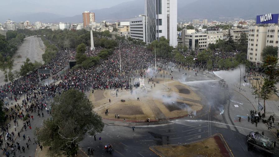 Chile suspende amistoso con Bolivia y ratifica con Perú Chile suspende amistoso con Bolivia y ratifica con Perú