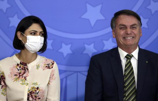 Brasil: Muchos pobres aún aguardan ayuda por coronavirus